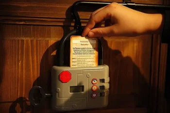 escape-room-gra elektroniczna-ep03196-4