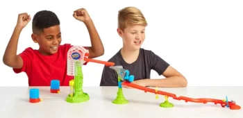 zabawa-mega-tor-wyscigowy-2-fasolkami-ep03383-2