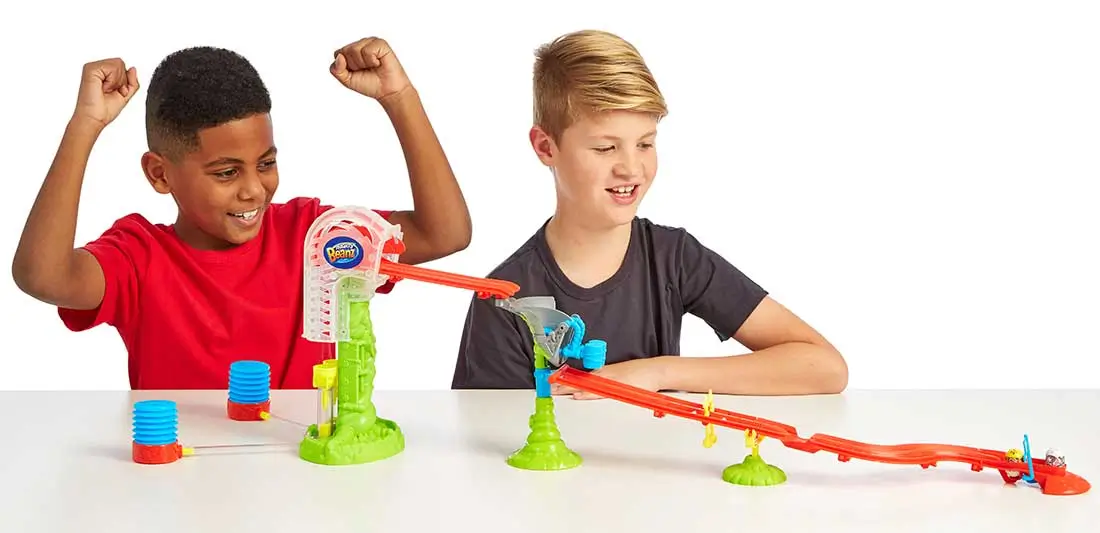 zabawa-mega-tor-wyscigowy-2-fasolkami-ep03383-2