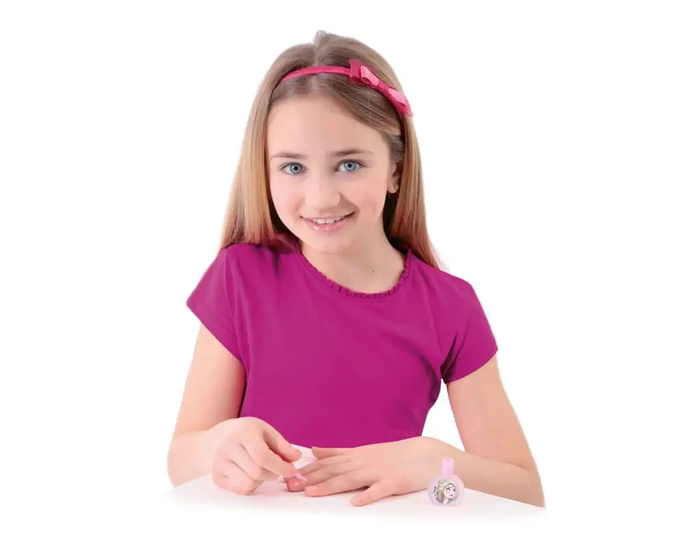 frozen-II-moc-manicure-deluxe-dziewczynka