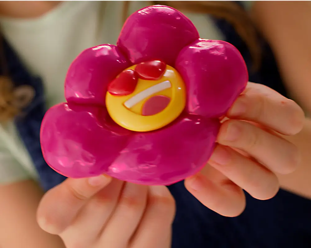 ultraplastelina z buzkami zabawa2 ep60404